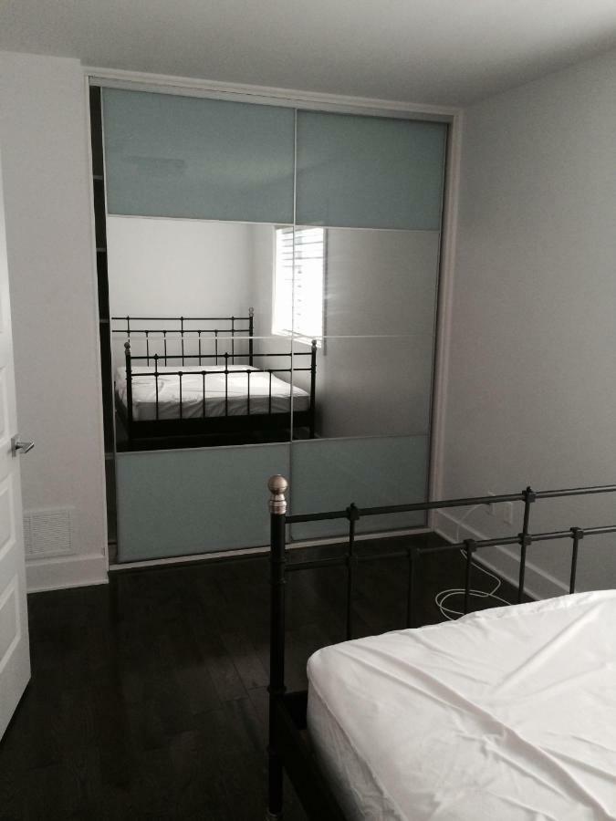 Luxury Two Story Villa Unit A Λαβάλ Εξωτερικό φωτογραφία